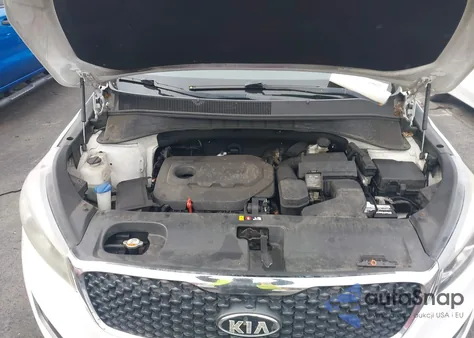 2016 Kia Sorento 2.4L Lx z USA, uszkodzony, nr VIN 5XYPGDA39GG096919